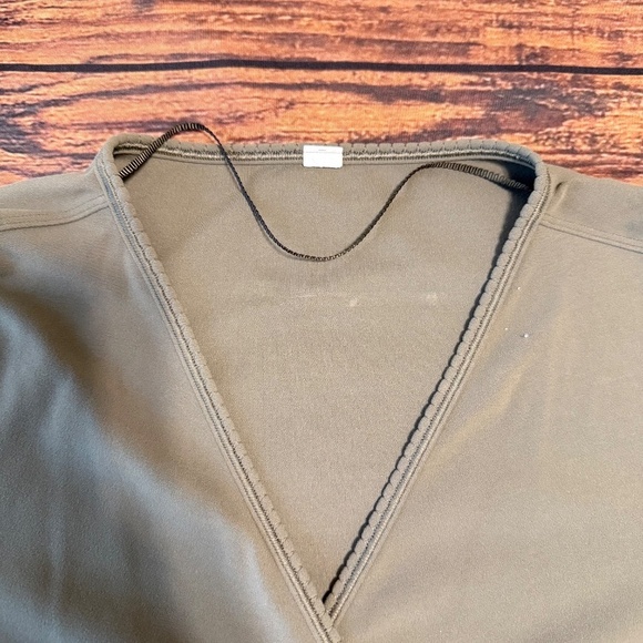Lululemon Full Freedom Long Sleeve Sage-EUC - Picture 6 of 10